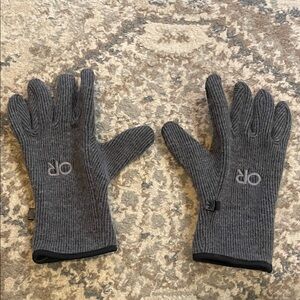 Outdoor Research Women’s Flurry Sensor Gloves. Size large